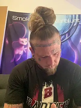 Smokebluntafterblunt online show from May 13, 2026, 11:29 am