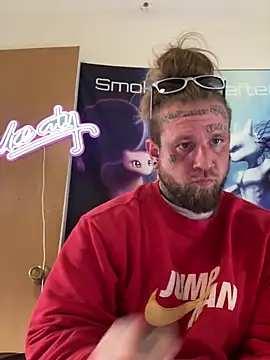 Smokebluntafterblunt online show from May 20, 2026, 11:55 pm