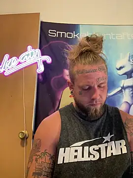 Smokebluntafterblunt online show from June 17, 2026, 2:36 am