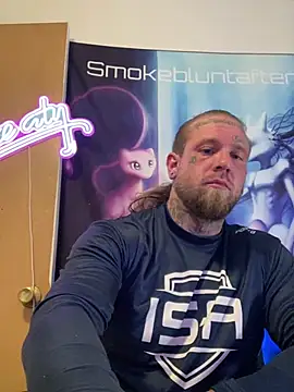Smokebluntafterblunt online show from June 24, 2026, 8:35 am