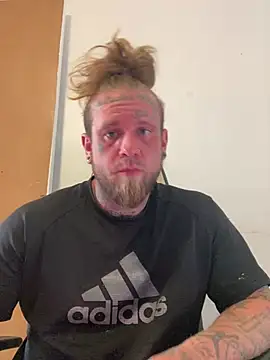 Smokebluntafterblunt online show from July 5, 2026, 11:34 pm
