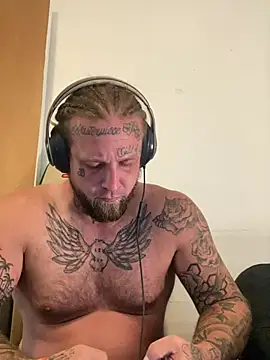 Smokebluntafterblunt online show from July 28, 2026, 7:26 pm