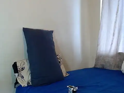 MRSHYGUY29 online show from February 17, 2026, 5:37 am