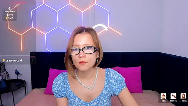 EmmaEthereal online show from May 1, 2026, 1:32 am