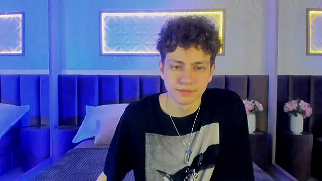 StefanBev online show from February 28, 2026, 8:32 pm