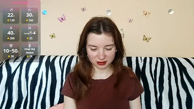 LanitaHemple online show from April 27, 2026, 1:09 pm