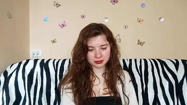 LanitaHemple online show from April 28, 2026, 1:05 pm
