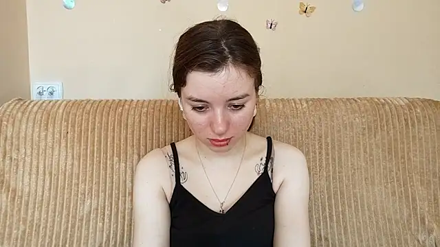 LanitaHemple online show from June 9, 2026, 7:09 am