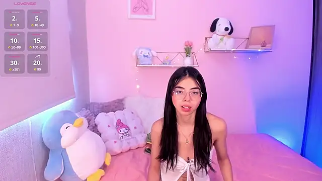 Snapshot of Mia_Naive chatting on July 30, 2026, 1:10 pm Mia Naive online show from July 30, 2026, 1:10 pm