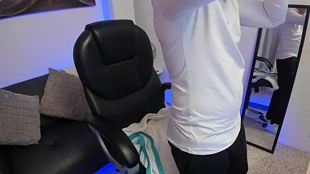 Tommas Jhonson online show from February 27, 2026, 3:50 am