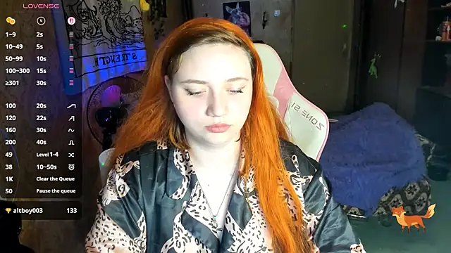 Snapshot of shamy_lily chatting on April 21, 2026, 8:34 pm shamy lily online show from April 21, 2026, 8:34 pm
