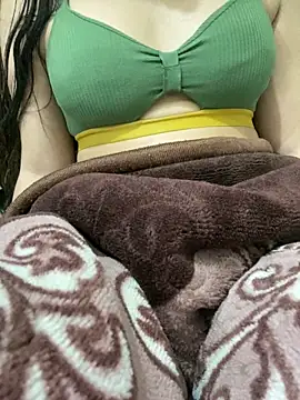 unicornbabe23 online show from February 21, 2026, 8:37 am