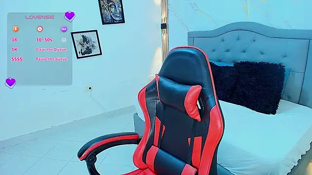 Nina rouge77 online show from March 17, 2026, 5:11 am