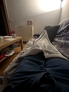 Snapshot of pareja47 chatting on February 7, 2026, 9:07 pm pareja47 online show from February 7, 2026, 9:07 pm