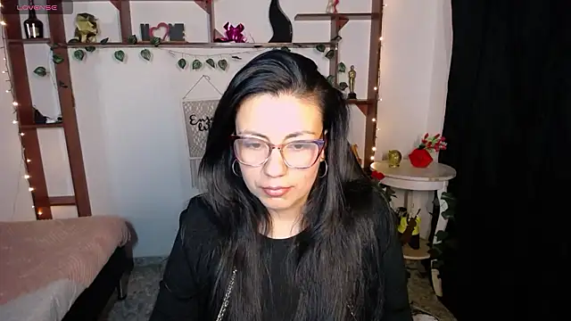 QueenRose94 online show from February 23, 2026, 12:35 pm