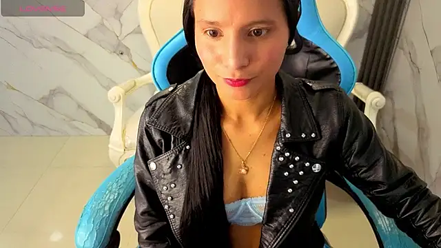 Cataleya23 a online show from February 12, 2026, 8:04 pm