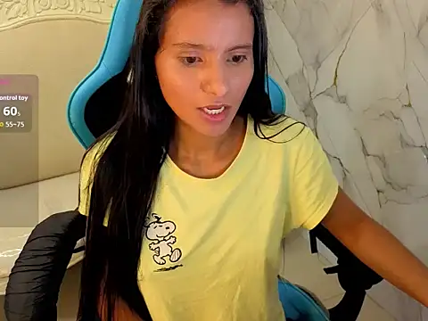 Cataleya23 a online show from May 16, 2026, 8:18 pm