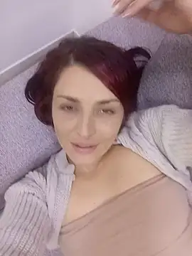Cataleya marinn online show from June 17, 2026, 12:57 am