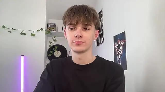 YourMilkyGuy online show from May 5, 2026, 3:09 pm
