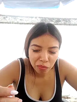 Ariana Castillo   online show from February 21, 2026, 5:25 pm