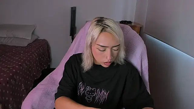  AbbyIce online show from February 8, 2026, 8:45 pm