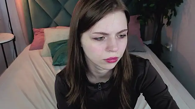 LesleySky online show from March 9, 2026, 8:24 pm