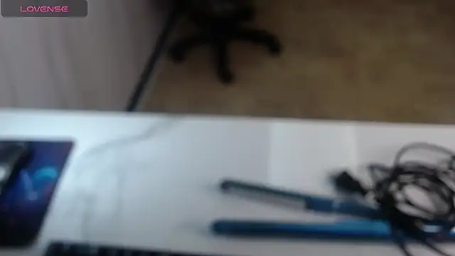 lili mint tf online show from April 29, 2026, 3:54 am