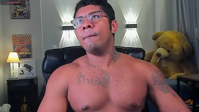 LEOHRDZ online show from February 15, 2026, 11:34 pm