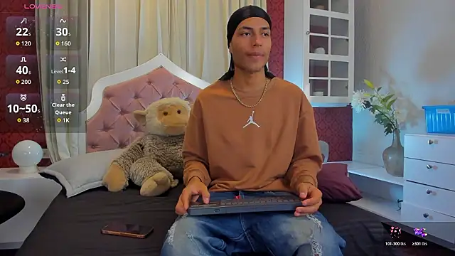 ItsZairen online show from February 27, 2026, 4:01 am