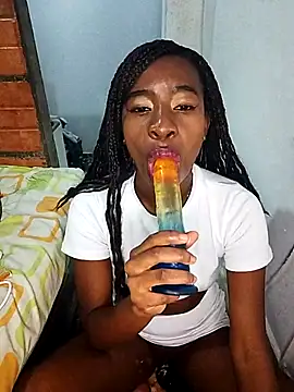 -hotebony online show from May 1, 2026, 1:32 am