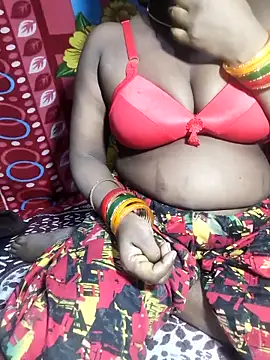 PRIYAGOYAL online show from February 12, 2026, 6:47 pm