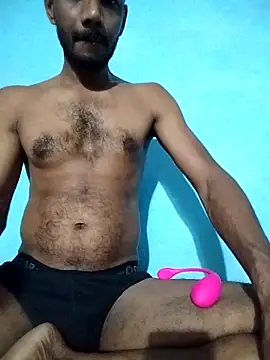 Snapshot of Daddyishere_19 chatting on May 19, 2026, 12:05 am Daddyishere 19 online show from May 19, 2026, 12:05 am