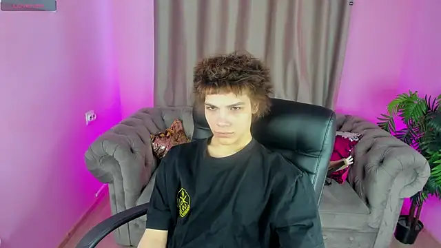 jeffry pinkman online show from March 18, 2026, 1:58 pm