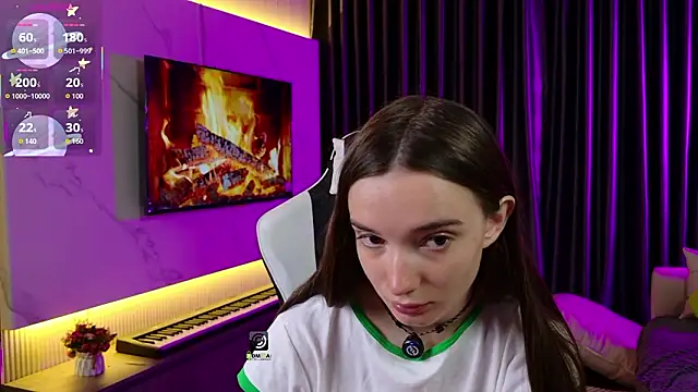 Snapshot of AnnyShore chatting on March 6, 2026, 12:07 am AnnyShore online show from March 6, 2026, 12:07 am