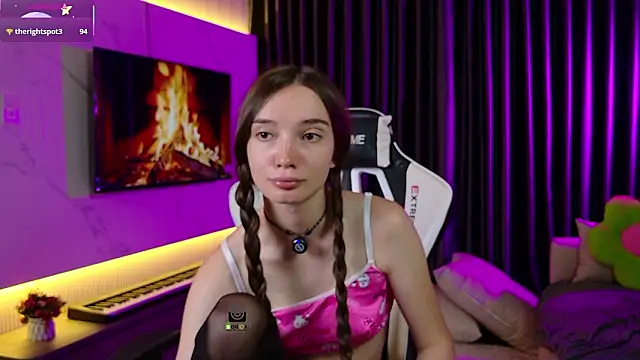 Snapshot of AnnyShore chatting on March 7, 2026, 12:07 am AnnyShore online show from March 7, 2026, 12:07 am