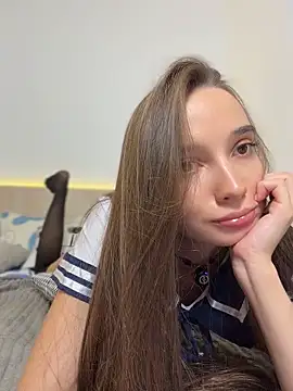 Snapshot of AnnyShore chatting on June 14, 2026, 2:24 am AnnyShore online show from June 14, 2026, 2:24 am
