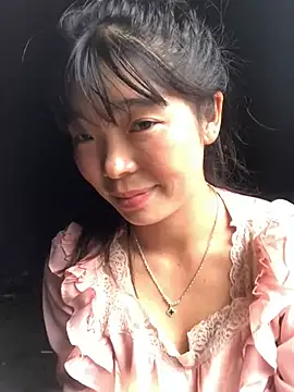 Snapshot of cuty_lusy chatting on July 2, 2026, 7:36 am cuty lusy online show from July 2, 2026, 7:36 am