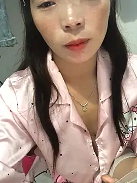 Snapshot of cuty_lusy chatting on July 8, 2026, 12:04 am cuty lusy online show from July 8, 2026, 12:04 am