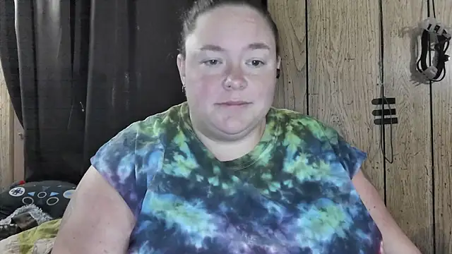 ladylynn13 online show from June 16, 2026, 8:55 pm