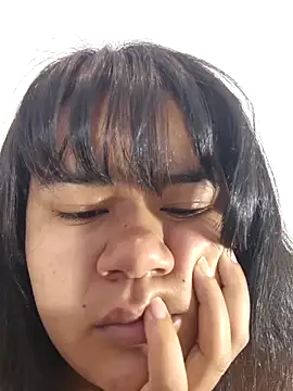 Snapshot of lumi_bellx chatting on April 25, 2026, 5:32 am lumi bellx online show from April 25, 2026, 5:32 am