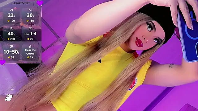 Snapshot of Danna_xz chatting on June 17, 2026, 6:42 pm Danna xz online show from June 17, 2026, 6:42 pm