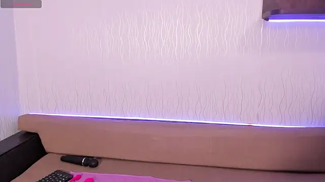 Mary stxr online show from February 19, 2026, 10:06 pm