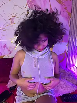 Snapshot of Woo_isDaphne chatting on July 21, 2026, 12:24 am Woo isDaphne online show from July 21, 2026, 12:24 am