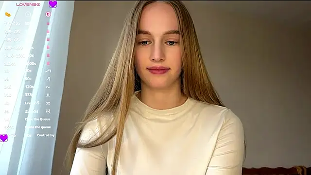 Snapshot of Viktoria_Vibes chatting on June 13, 2026, 3:21 pm Viktoria Vibes online show from June 13, 2026, 3:21 pm