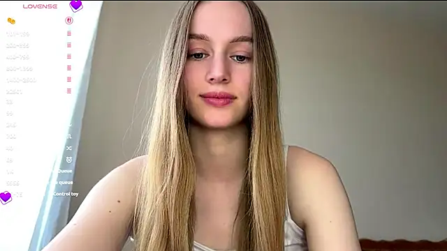 Snapshot of Viktoria_Vibes chatting on June 15, 2026, 3:14 pm Viktoria Vibes online show from June 15, 2026, 3:14 pm
