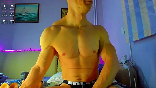 Shestifold  online show from February 14, 2025, 9:10 pm