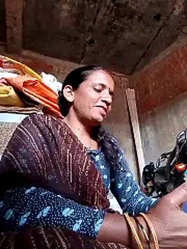 Snapshot of Anitarakkoli chatting on February 21, 2026, 7:09 am Anitarakkoli online show from February 21, 2026, 7:09 am