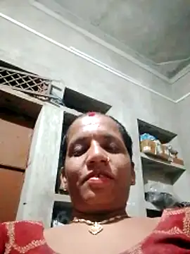 Snapshot of Anitarakkoli chatting on May 31, 2026, 4:36 pm Anitarakkoli online show from May 31, 2026, 4:36 pm