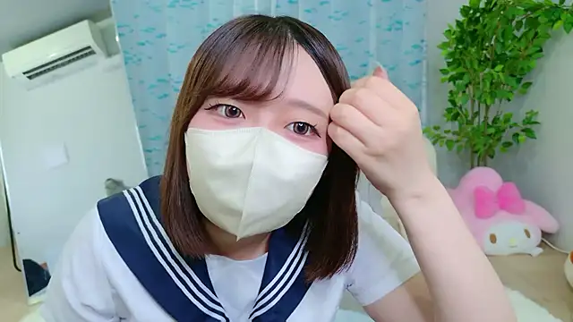 Saki chanF online show from June 15, 2026, 10:06 am