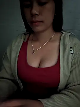 Minak-xika online show from February 19, 2026, 9:27 am